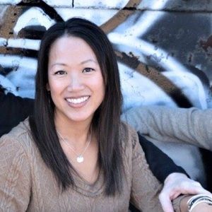 Meet your Posher, Emi